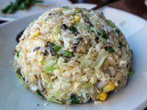 Resep Nasi Goreng Jamur Kuping yang Gurihnya Nampol
