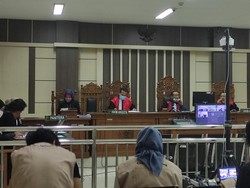 Bantah Terima Suap-Gratifikasi, Bupati Banjarnegara Nonaktif: Demi Allah