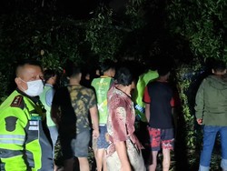 Ada Tiang Listrik Tumbang, Jalur Medan-Berastagi Macet