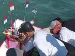 Larung Sedekah Laut Peringati Syawalan di Tasikagung Kembali Digelar