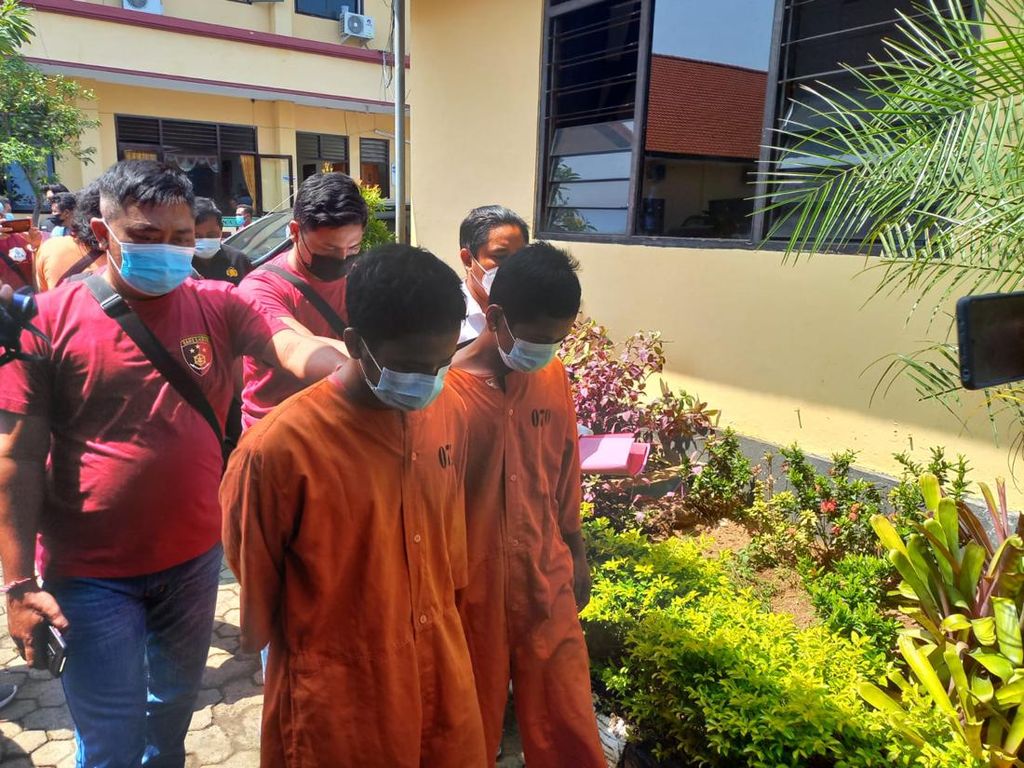 Curi Uang di Pasar untuk Judi, Kakak Beradik di Buleleng Dibui Curi Uang di Pasar untuk Judi, Kakak Beradik di Buleleng Dibui