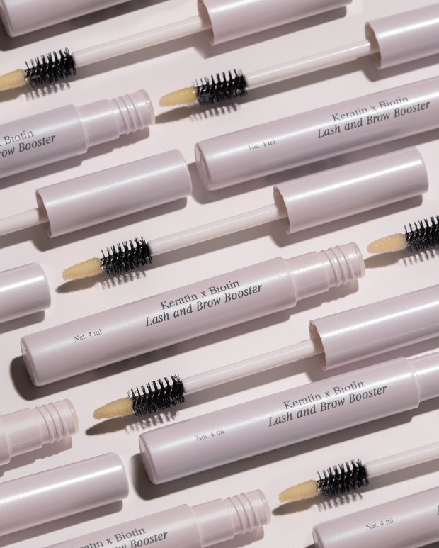 Eyelash serum/Foto: instagram.com/aubree.skin eyelash serum