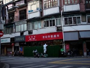 Target Nol Covid, China Batasi Warga ke Luar Negeri