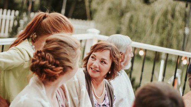 Ilustrasi beradptasi dengan lingkungan keluarga baru/ Foto: pexels/ Maryia Plashchynskaya