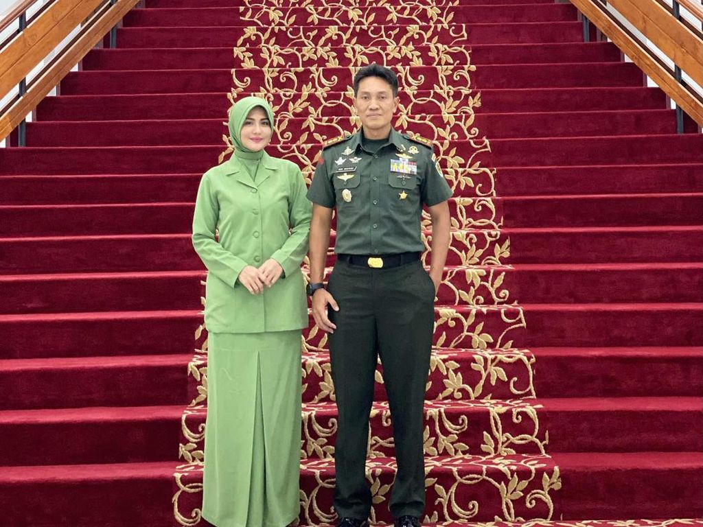 Ini Tanggal dan Tempat Pernikahan Juliana Moechtar Dengan Perwira TNI