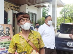 Tanyakan Calon Tersangka LPD, Warga Serangan Datangi Kejaksaan