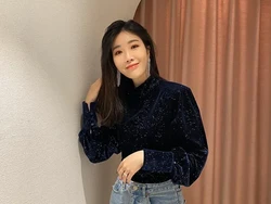 Lee Hae Ri Davichi Umumkan Pernikahan, Tulis Surat untuk Fans