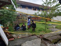 Jabar Hari Ini: Mayat Bocah di Septic Tank-Pria Rekam 8 Wanita Bugil