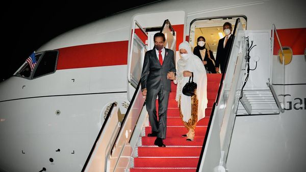 Momen Jokowi Tiba di Washington DC, AS