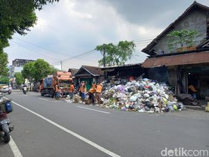 Jogja Darurat Sampah, Walhi Kritik Konsep Pengelolaan Sampah Pemda Jogja Darurat Sampah, Walhi Kritik Konsep Pengelolaan Sampah Pemda