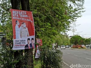 Gerindra Apresiasi Isi Pesan Poster Prabowo-Jokowi Bercerai Kita Runtuh Gerindra Apresiasi Isi Pesan Poster Prabowo-Jokowi Bercerai Kita Runtuh