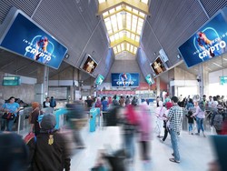 Aktivitas Pekerja Kota Meningkat, Bisnis TV Raksasa Menggeliat