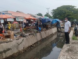 Saluran Irigasi Pasar Kranggot Cilegon Sebagian Sudah Bersih dari Sampah