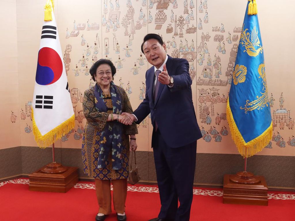 Senyum Megawati Saat Bertemu Presiden Baru Korsel di Seoul Senyum Megawati Saat Bertemu Presiden Baru Korsel di Seoul