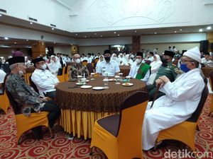MUI Medan ke Bobby : Agak Terganggu dengan Narkoba MUI Medan ke Bobby : Agak Terganggu dengan Narkoba