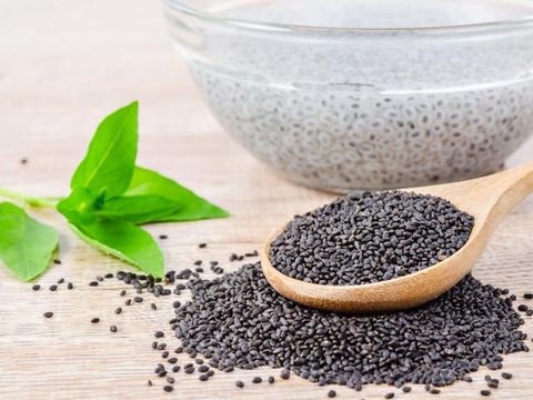 Chia seed dan Biji Selasih