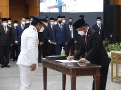 Usai Dilantik Jadi Pj Gubernur Banten, Muktabar Minta Dukungan