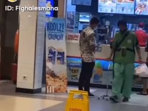 Driver Ojol Peyandang Disabilitas Ini Tetap Semangat Antar Pesanan Makanan