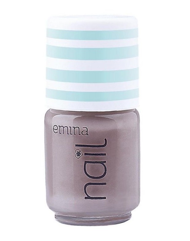 Emina Peel Off Nail Polish/Foto : reviews.femaledaily.com/Review Female Daily