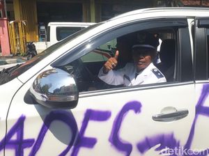 Ini Penampakan Pajero Putih Penuh Coretan yang Dibawa Kades saat Pelantikan