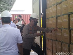 Ekspor 121 Ton Minyak Goreng ke Timor Leste Lewat Teluk Lamong Digagalkan