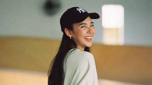 Senyum Narilya Gulmongkolpech Dijamin Cerahkan Jumat Pagimu!