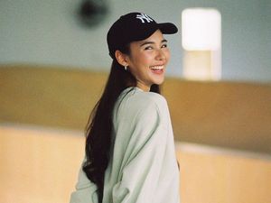 Senyum Narilya Gulmongkolpech Dijamin Cerahkan Jumat Pagimu!