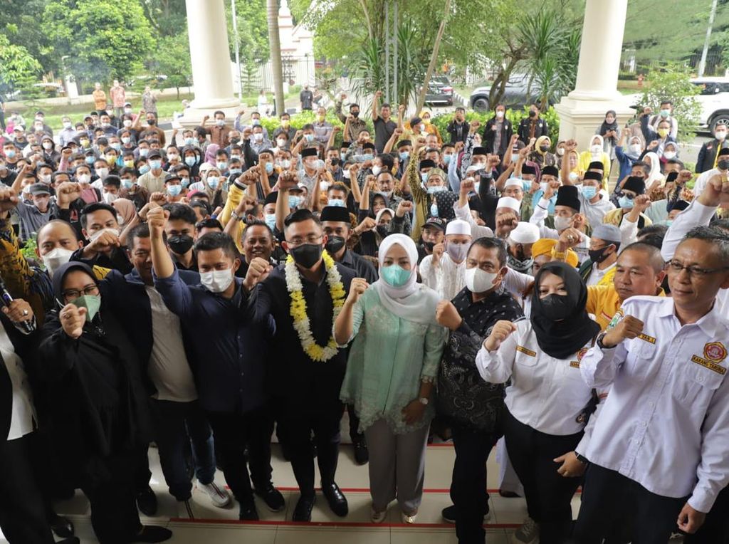 Ulama-Jawara Ikut Melepas Andika Hazrumy dari Jabatan Wagub Banten