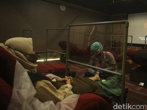 Pijat Sambil Nonton Bioskop Bisa Kok, Ini Buktinya Pijat Sambil Nonton Bioskop Bisa Kok, Ini Buktinya