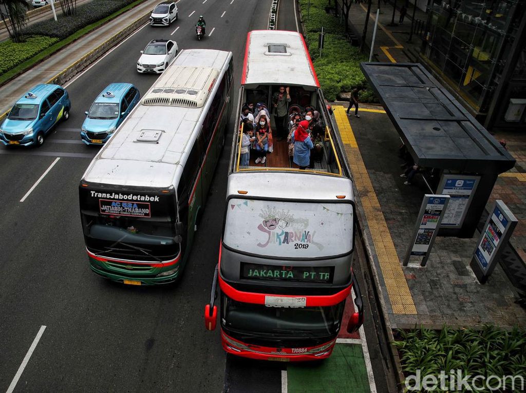 TransJakarta Tambah 5 Unit Bus Wisata Selama Libur Natal dan Tahun Baru