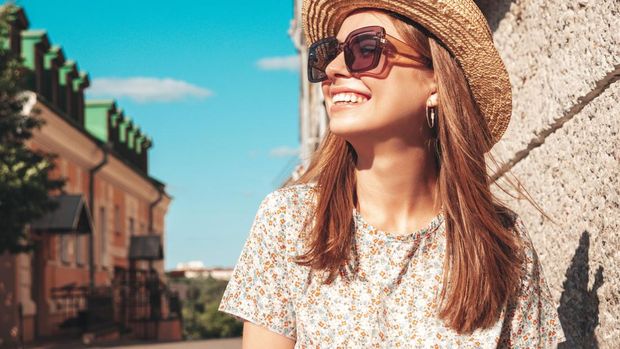 Skincare yang harus dihindari saat musim panas menurut Dermatologis/ foto: Freepik.com/ halayalex