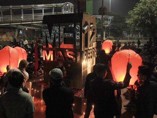 Tabur Bunga Peringati Tragedi 12 Mei Trisakti