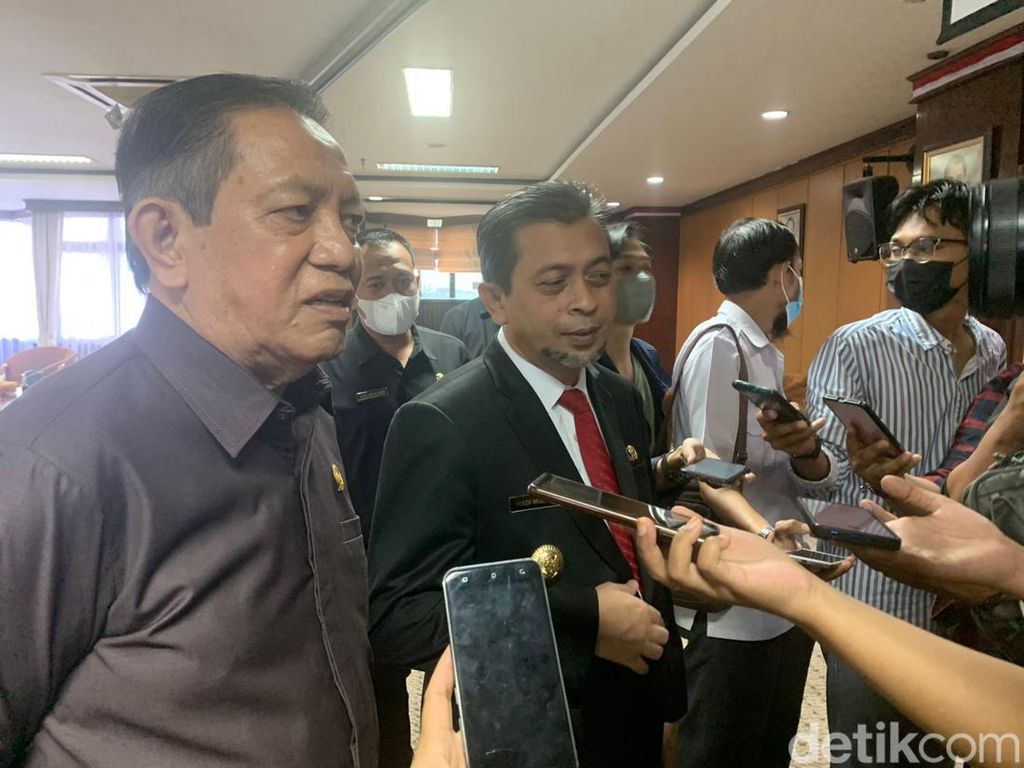 Wagub Kaltim Protes! Rp 200 M Dana CSR Tambang Batu Bara Disalurkan ke Jawa Wagub Kaltim Protes! Rp 200 M Dana CSR Tambang Batu Bara Disalurkan ke Jawa