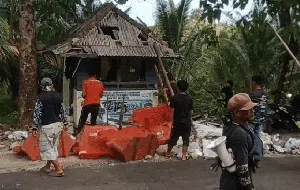 Enam Perusak Pos Retribusi di Sukabumi Jadi Tersangka! Enam Perusak Pos Retribusi di Sukabumi Jadi Tersangka!