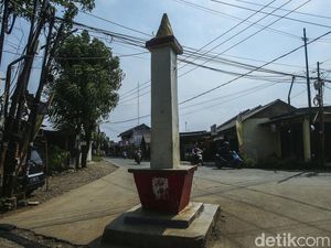Ada Tugu Monas Lho di Tambun