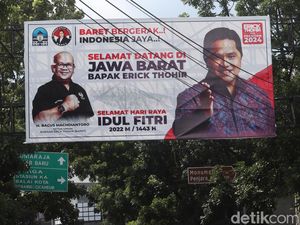 Baliho Erick Thohir Mejeng Dekat Penjara Soekarno di Bandung