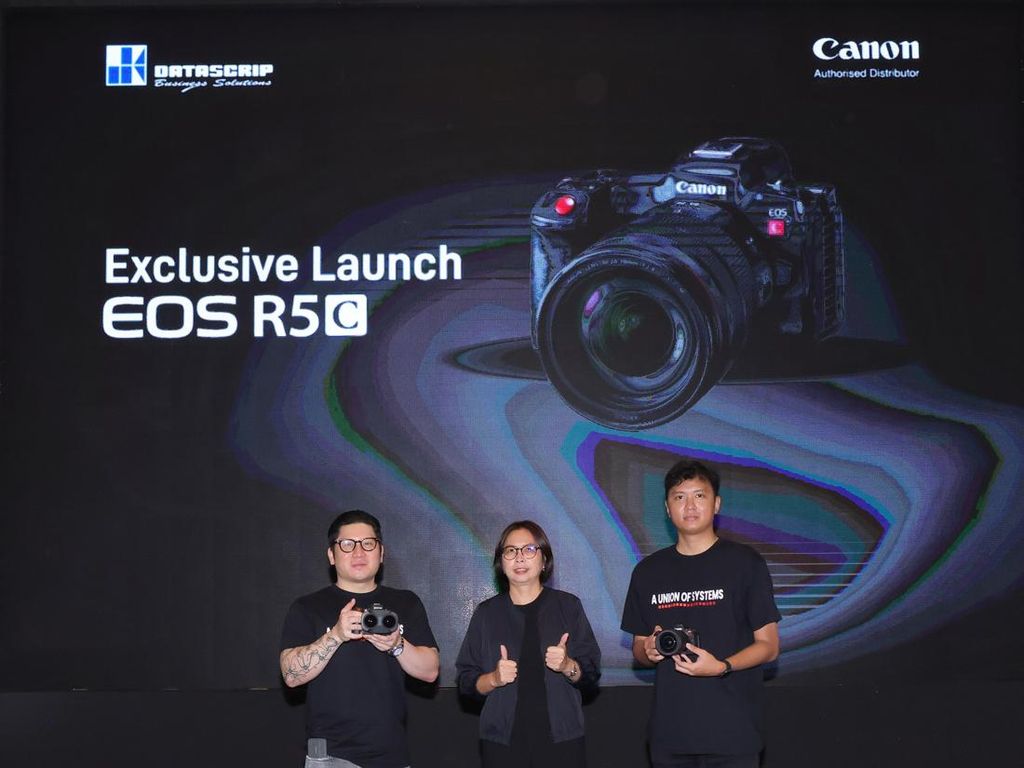 Canon EOS R5 C, Kamera Mirrorless Sinema Rp 84 Juta