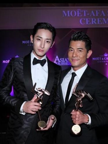Ia beberapa kali membintangi sederet judul film salah satunya Pipeline (2021). Berkat kemampuan akting yang mumpuni, aktor tampan ini mendapatkan penghargaan Rising Star Award di AFA dan Rookie Award di MBC Drama Awards./ Foto: instagram.com/ leesoohyuk