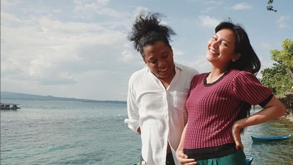 7 Foto Terbaru Indah Permatasari Usai Kabarkan Hamil 5 Bulan, Pamer Baby Bump