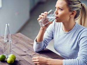 Tertarik Diet dengan Air Putih? Simak Aturannya di Sini Tertarik Diet dengan Air Putih? Simak Aturannya di Sini