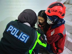 Nomor HP Diblokir Pacar, Karyawan di Malang Minum Cairan Pembersih Lantai