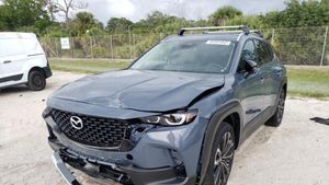 Harga Mazda CX-50 Ringsek Lebih Mahal Dibandingkan Mobil Baru