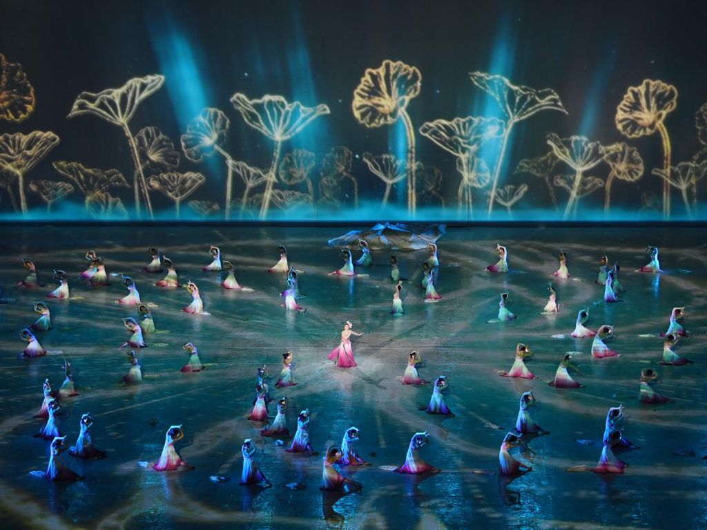 Meriahnya Upacara Pembukaan SEA Games di Vietnam Meriahnya Upacara Pembukaan SEA Games di Vietnam