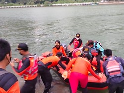 Pemancing Tenggelam di Pantai Jetis Cilacap Ditemukan Tewas