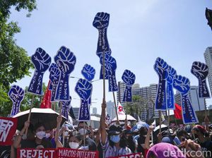 Gelombang Protes Tolak Kemenangan Marcos Jr dalam Pilpres Filipina Gelombang Protes Tolak Kemenangan Marcos Jr dalam Pilpres Filipina
