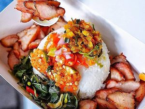 Resto di Jogja Ini Tawarkan Olahan Sei Babi Khas Kupang, Mau Coba? Resto di Jogja Ini Tawarkan Olahan Sei Babi Khas Kupang, Mau Coba?