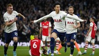 Son mencetak gol ketiga Tottenham yang menang 3-0 atas Arsenal. Foto: AP/Matt Dunham