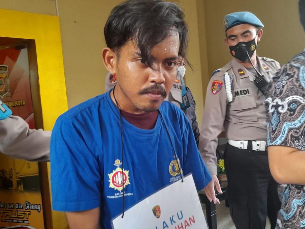 Tampang Sopir Pembunuh Wanita yang Mayatnya Setengah Telanjang di Bogor