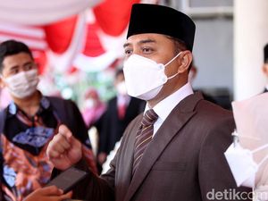 Walkot Eri Minta Pejabat Pemkot Laporkan Kinerjanya ke Media Massa