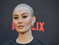 Reaksi Agnez Mo Dikretek Ahli Chiropractic California